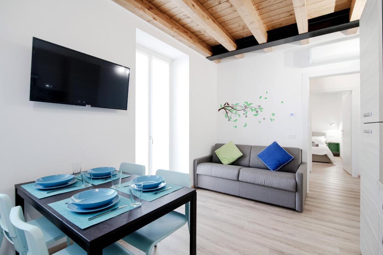 Spazio 77 - The House Of Travelers Como Exterior foto