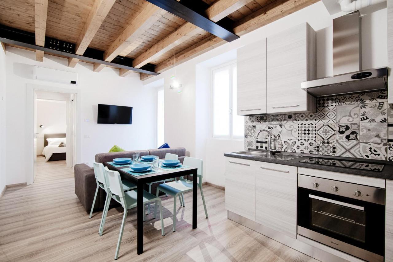 Spazio 77 - The House Of Travelers Como Exterior foto