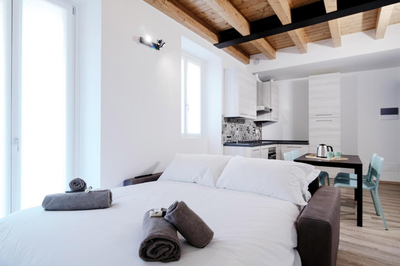 Spazio 77 - The House Of Travelers Como Exterior foto